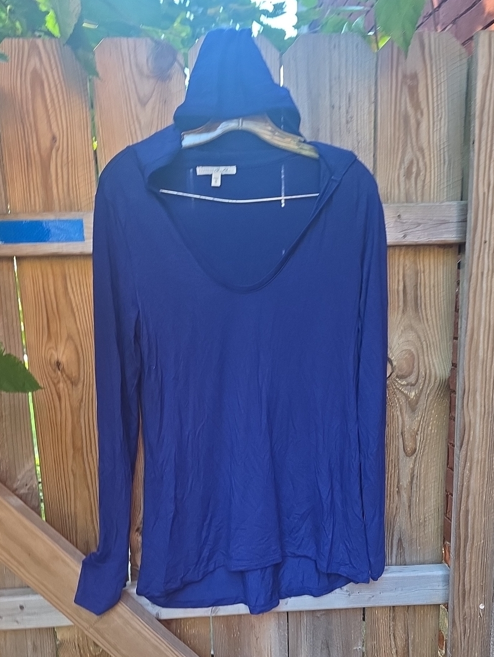 Long-Sleeve Hooded Women's Top - Blue